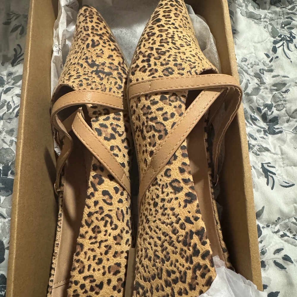 Leopard print flat with leather cross strap